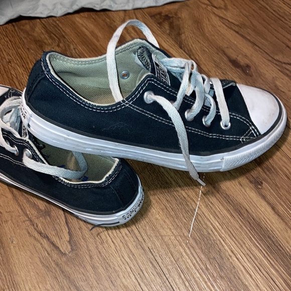 Converse - Picture 2 of 4